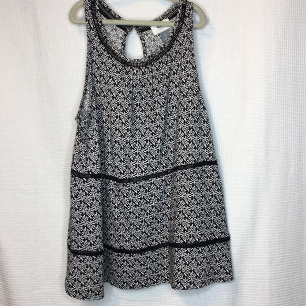 Old Navy tank top